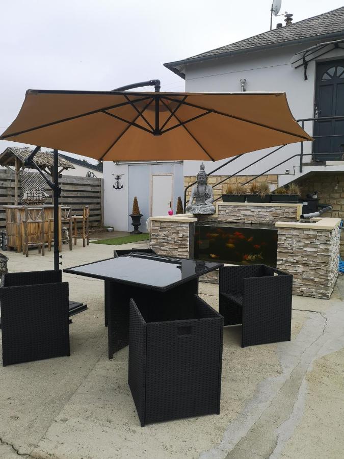 La maison du bonheur Port-en-Bessin-Huppain Eksteriør billede