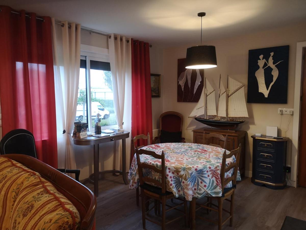La maison du bonheur Port-en-Bessin-Huppain Eksteriør billede
